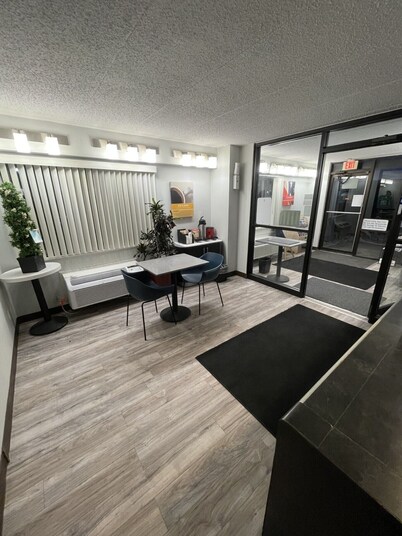 Motel 6 Cedar Rapids, IA