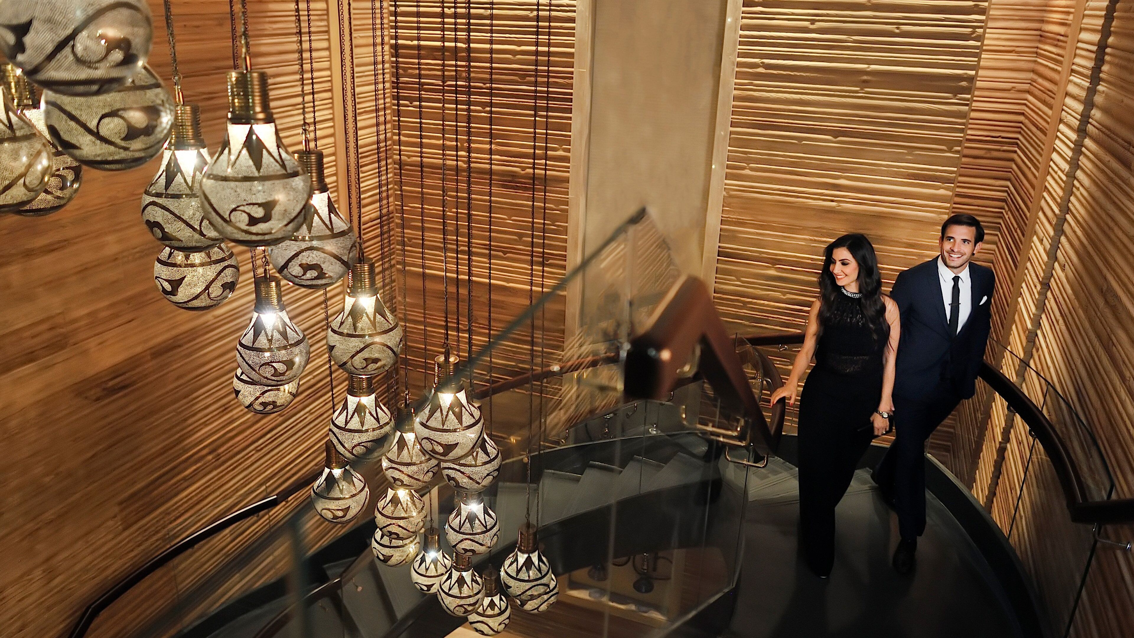 9 restaurants, lunch, dinner, brunch served; pan-asian cuisine