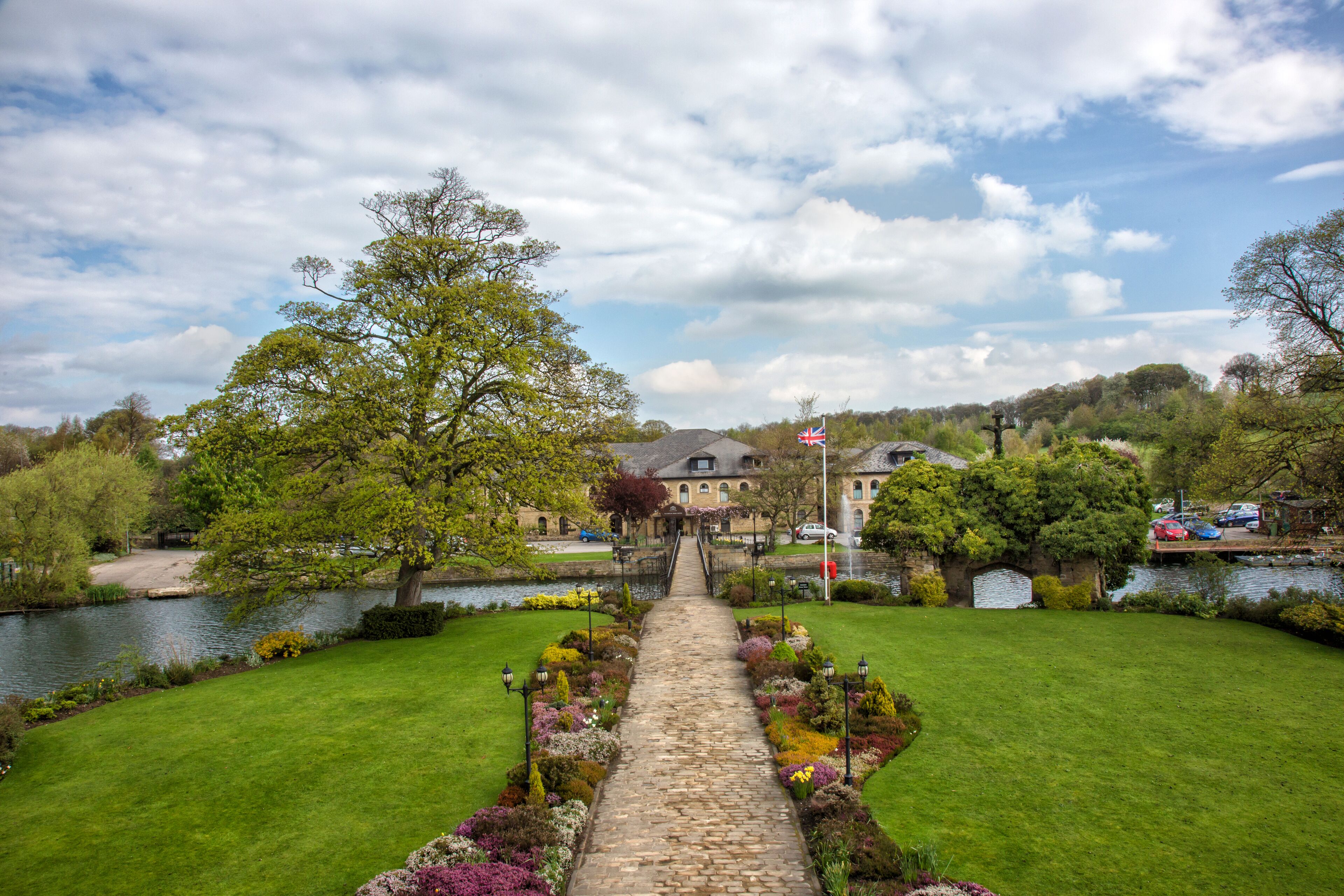 Mặt tiền nơi lưu trú