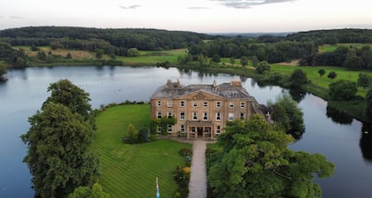 Waterton Park Hotel