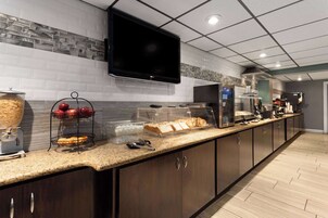 Free daily on-the-go breakfast