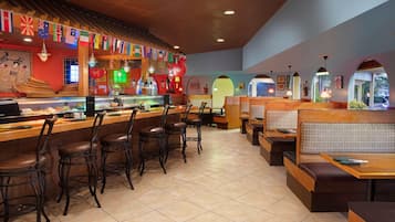 Lunch and dinner served, Thai cuisine