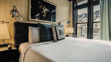 Chambre Premier, 1 très grand lit | Draps en coton égyptien, literie de qualité, couette en duvet