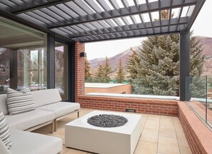 Penthouse, 3 chambres (C at Mill) | Terrasse/Patio