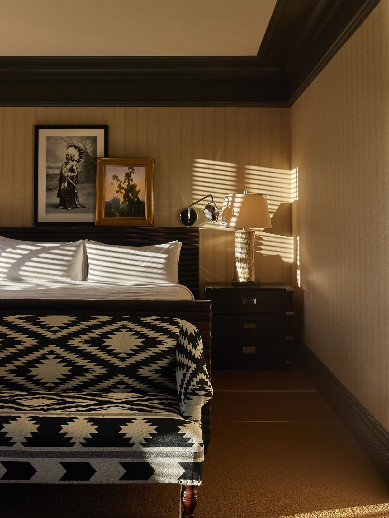 Egyptian cotton sheets, premium bedding, down comforters, pillowtop beds