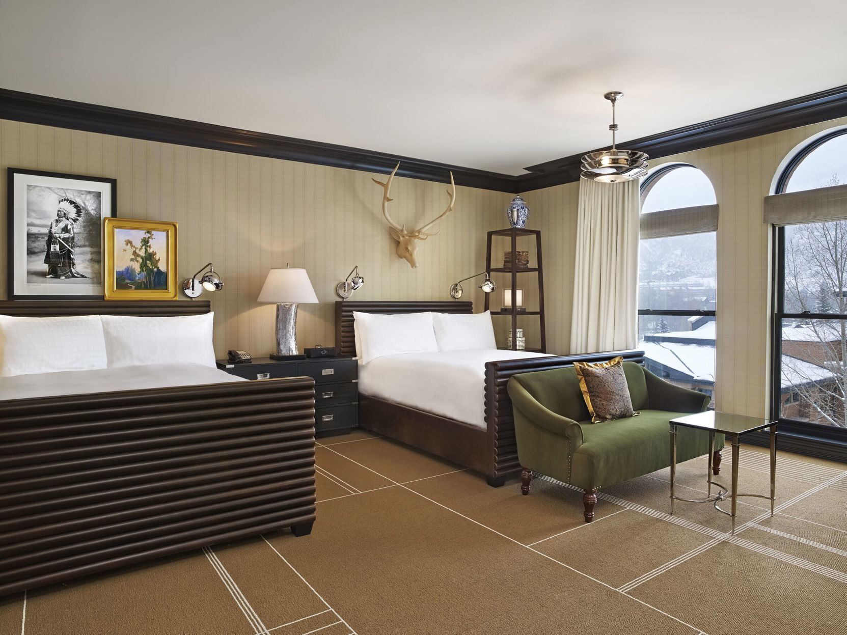 Egyptian cotton sheets, premium bedding, down comforters, pillowtop beds