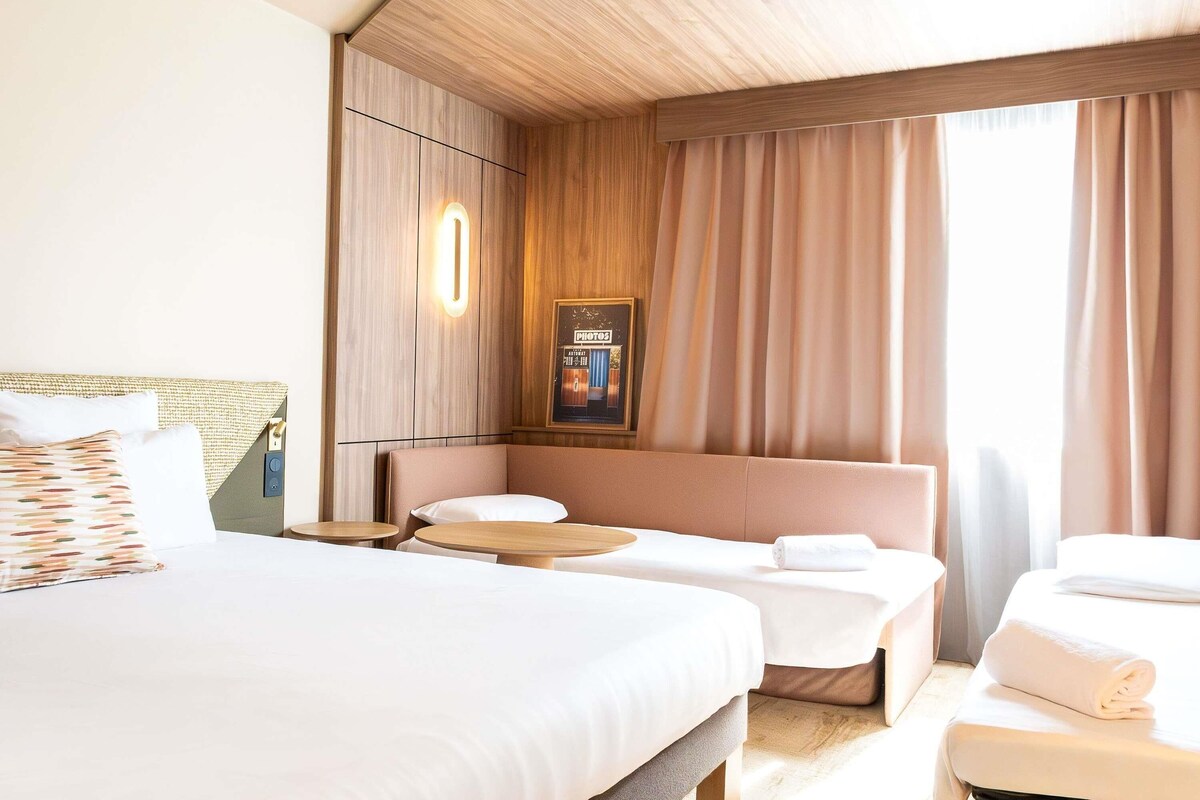 Superior Double Room, Multiple Beds | Free minibar, in-room safe, desk, blackout curtains