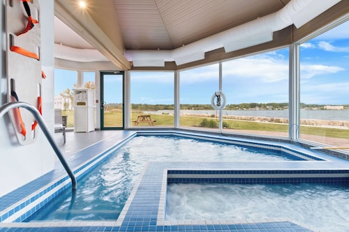 Best Western Inn On The Bay