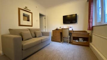 Chambre Familiale | Coin séjour