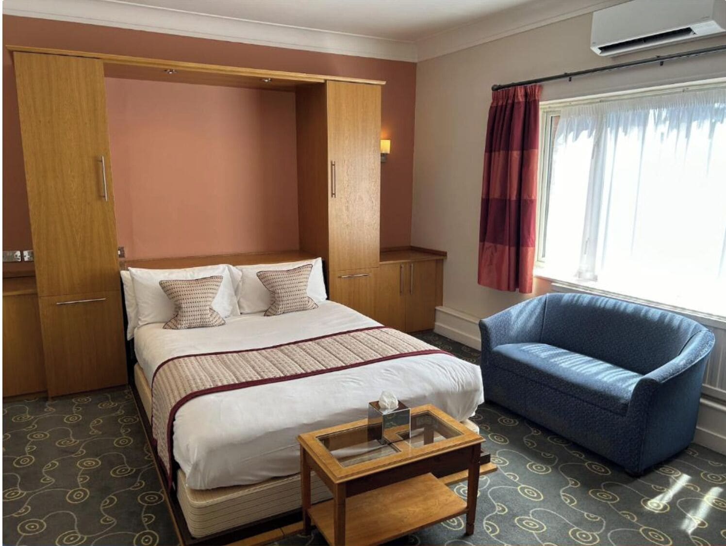 Exclusive Double Room | Individually decorated, individually furnished, desk, laptop workspace