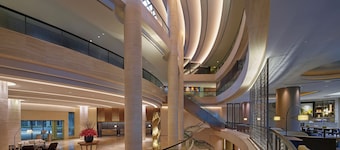 New World Millennium Hong Kong Hotel