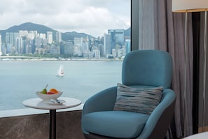 Suite Deluxe, vue port | Vue sur la plage/l’océan