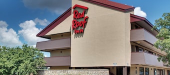Red Roof Inn St Louis - Westport/ Maryland Heights