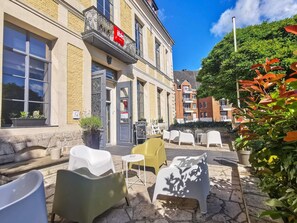 บริเวณภายนอก