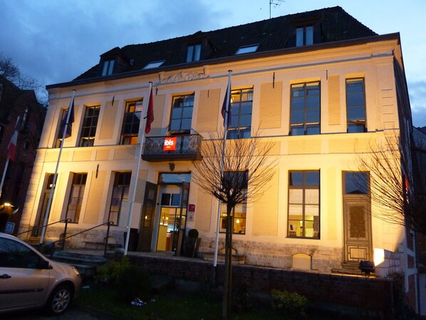 Façana frontal de l'allotjament