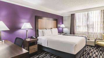 Chambre, 1 trĂšs grand lit, non-fumeur