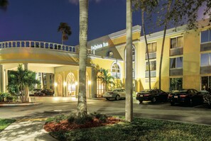 Exterior - La Quinta Inn by Wyndham Jupiter (Jupiter)