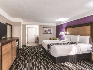 Studio Suite, 1 King Bed, Non Smoking | Premium bedding, pillowtop beds, blackout drapes, iron/ironing board - La Quinta Inn by Wyndham Jupiter (Jupiter)