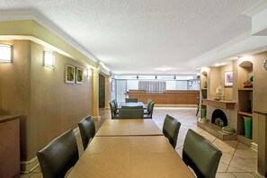 Lobby - La Quinta Inn by Wyndham Killeen - Fort Hood (Killeen)