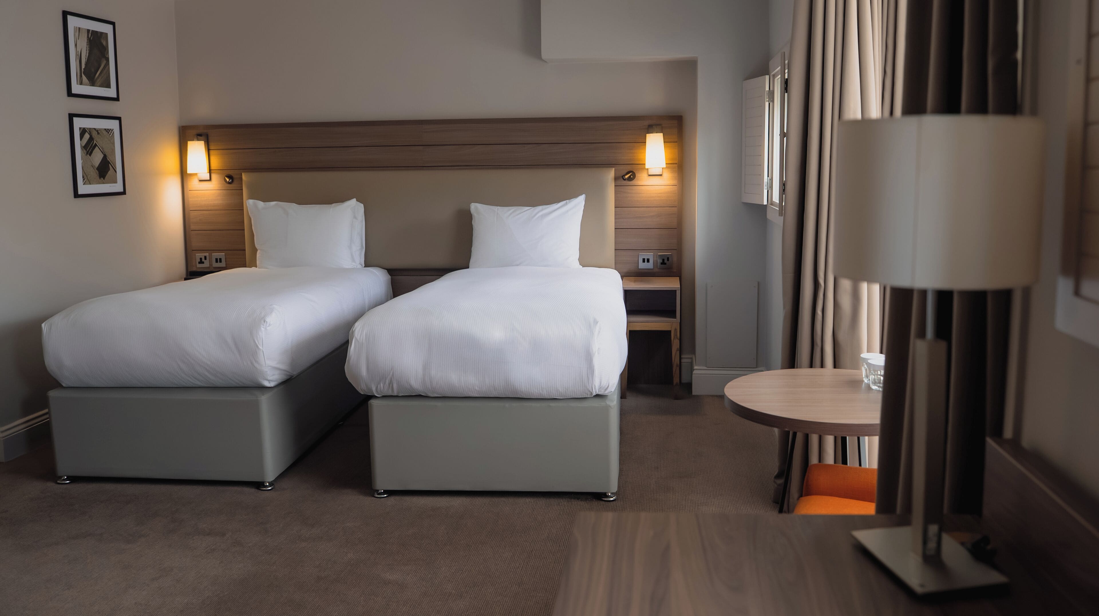 Free WiFi, bed sheets