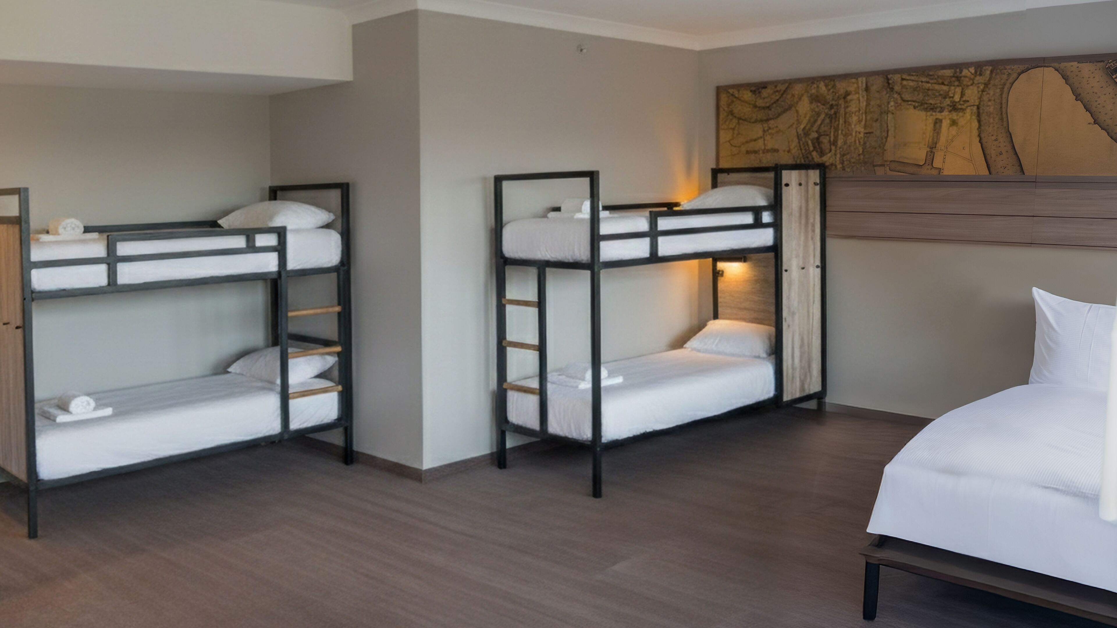 Free WiFi, bed sheets