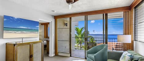Suite, 2 camere da letto | Area soggiorno | TV