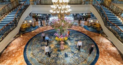 Makati Shangri-La, Manila