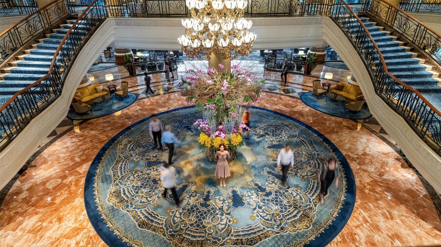 Makati Shangri-La, Manila