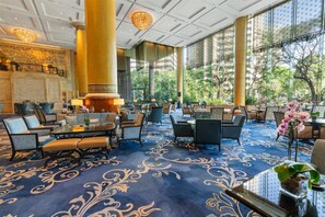 Food and drink - Makati Shangri-La, Manila (Makati)