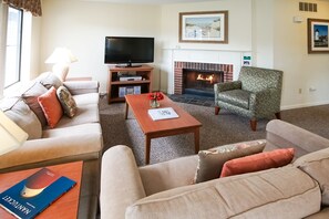 Room (2 Bedroom 2 Bath) | Living area | Flat-screen TV, fireplace, DVD player