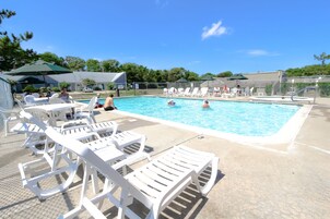 Indoor pool, outdoor pool