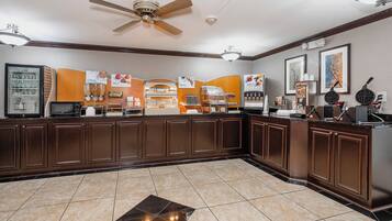 Free daily continental breakfast