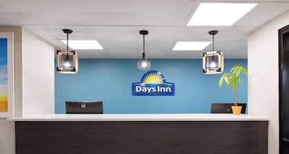 Days Inn by Wyndham Clarksville North