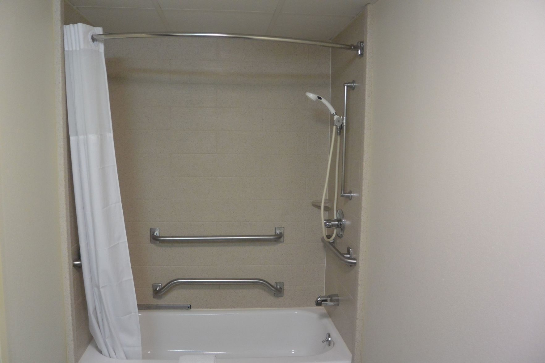 Baño | Secadora de cabello y toallas 