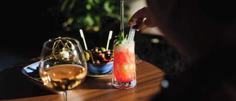 Thức ăn và đồ uống