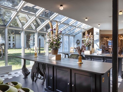 Demeures de campagne Parc du Coudray – Mercure