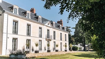 Espace de soins pour les couples, sauna, hammam, massages