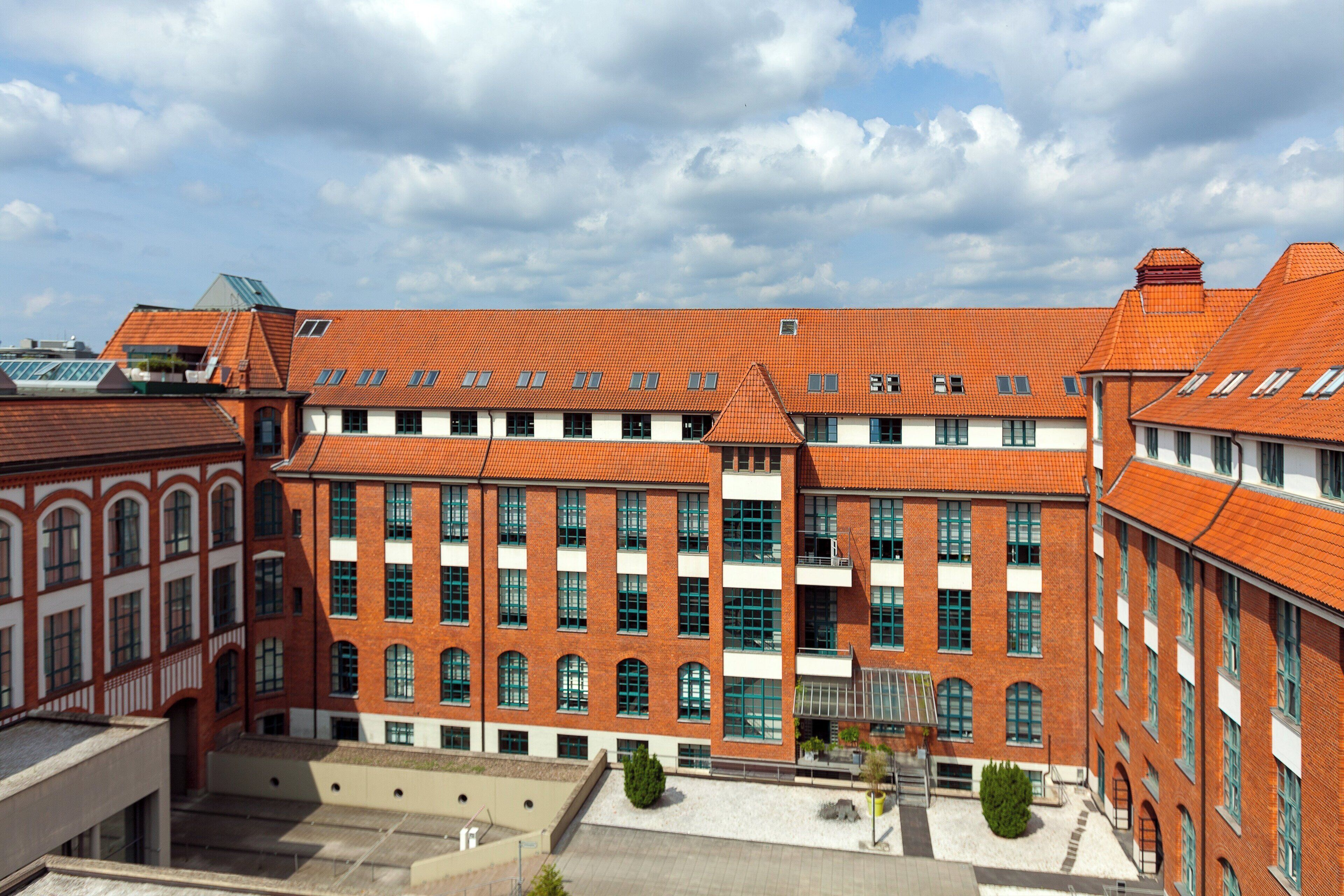 1 bedroom, premium bedding, minibar, in-room safe