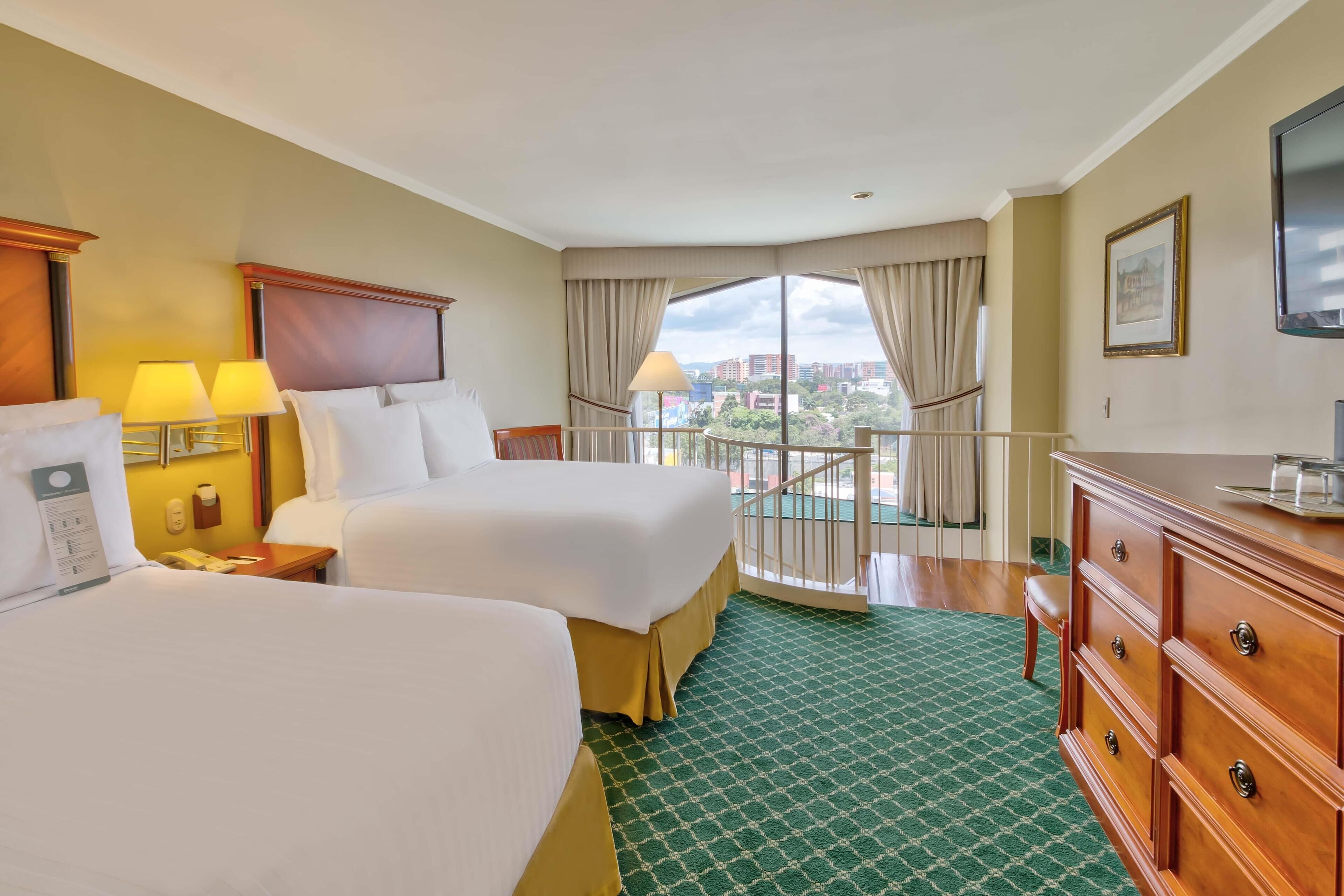 Suite Duplex Premium Level | In-room safe, desk, blackout curtains, iron/ironing board