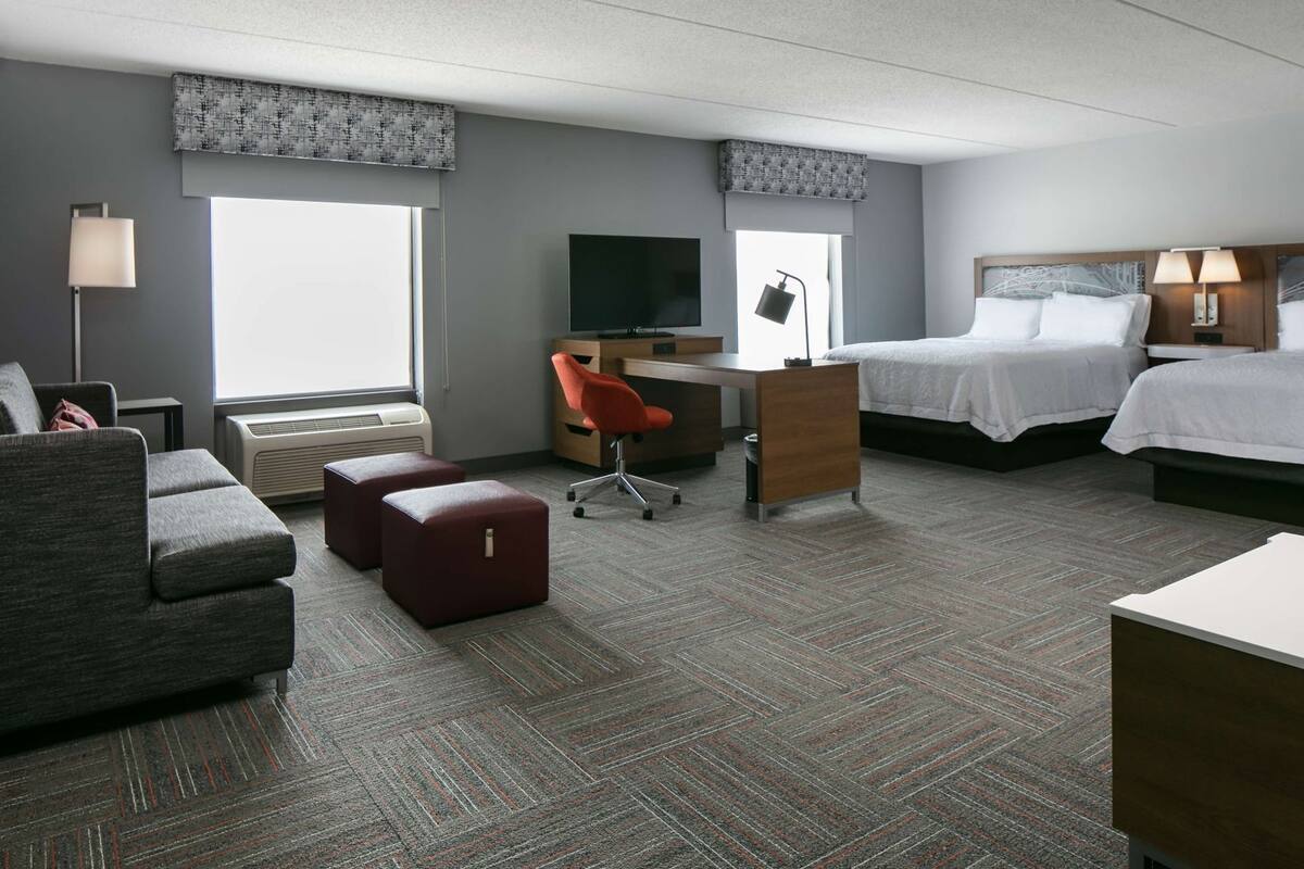 Premium bedding, down comforters, pillowtop beds, desk