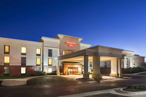 Exterior - Hampton Inn Dubuque (Dubuque)