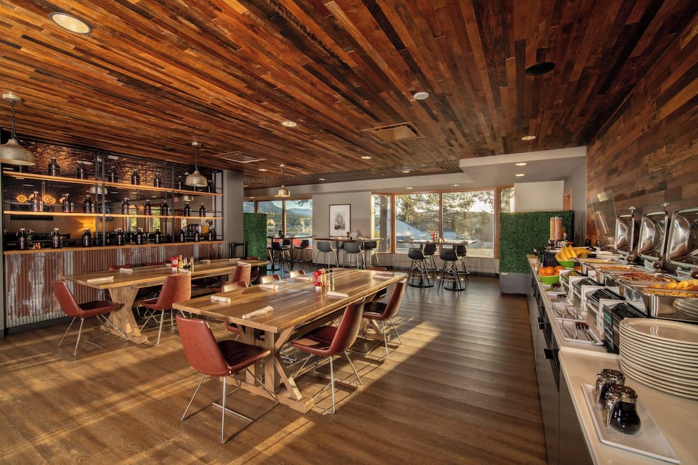 Holiday Inn Estes Park by IHG