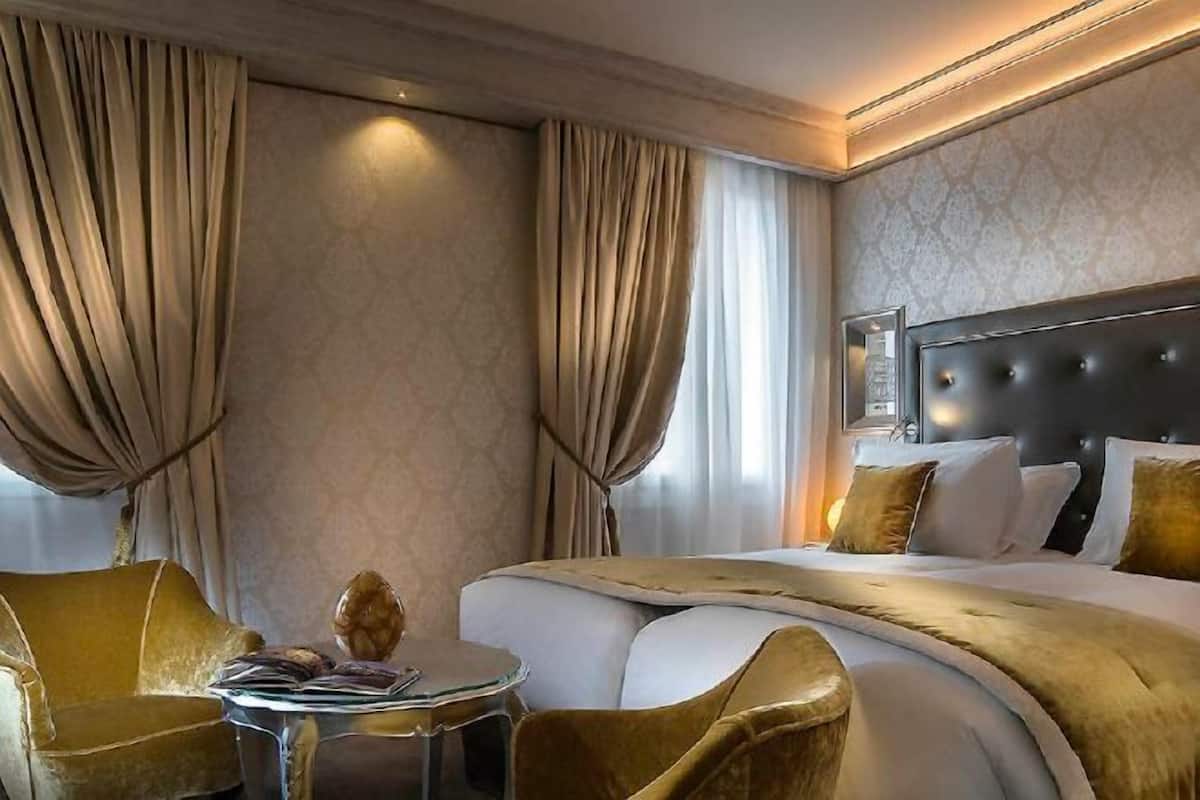 Hochwertige Bettwaren, Daunenbettdecken, Minibar, Zimmersafe