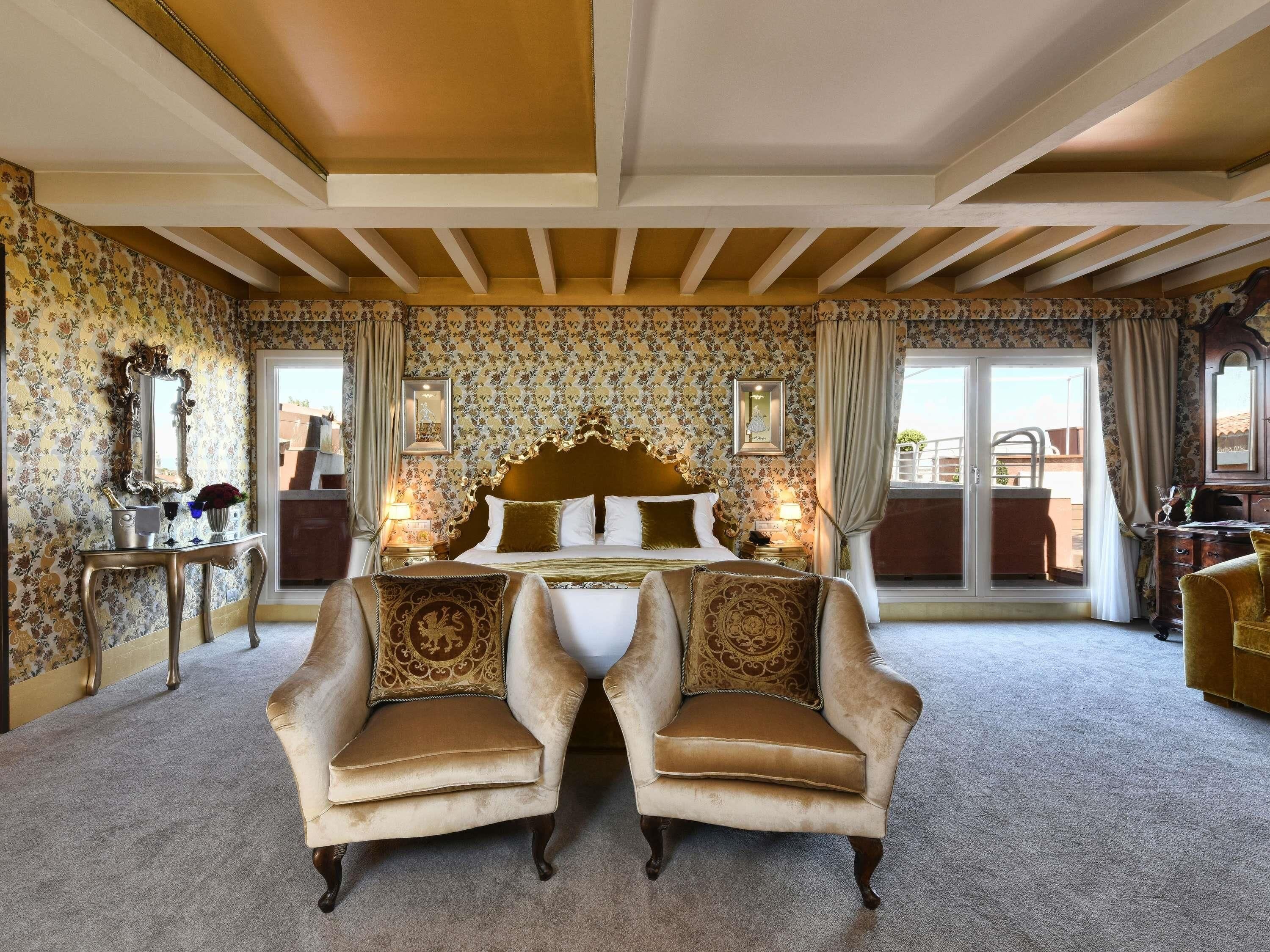 Presidential Suite, 1 King Bed, Terrace | Premium bedding, down duvets, minibar, in-room safe