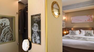 Camera Superior | Biancheria da letto di alta qualità, copriletto in piuma, minibar