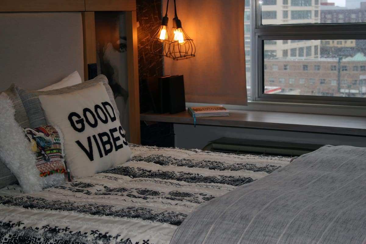 Hypo-allergenic bedding, pillowtop beds, in-room safe, desk