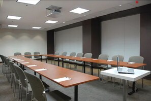 Meeting facility - Bond Place Hotel (Toronto)
