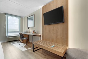 Room, 2 Queen Beds, Non Smoking | 1 bedroom, Egyptian cotton sheets, premium bedding, pillowtop beds - Radisson Hotel Philadelphia Northeast (Feasterville-Trevose)