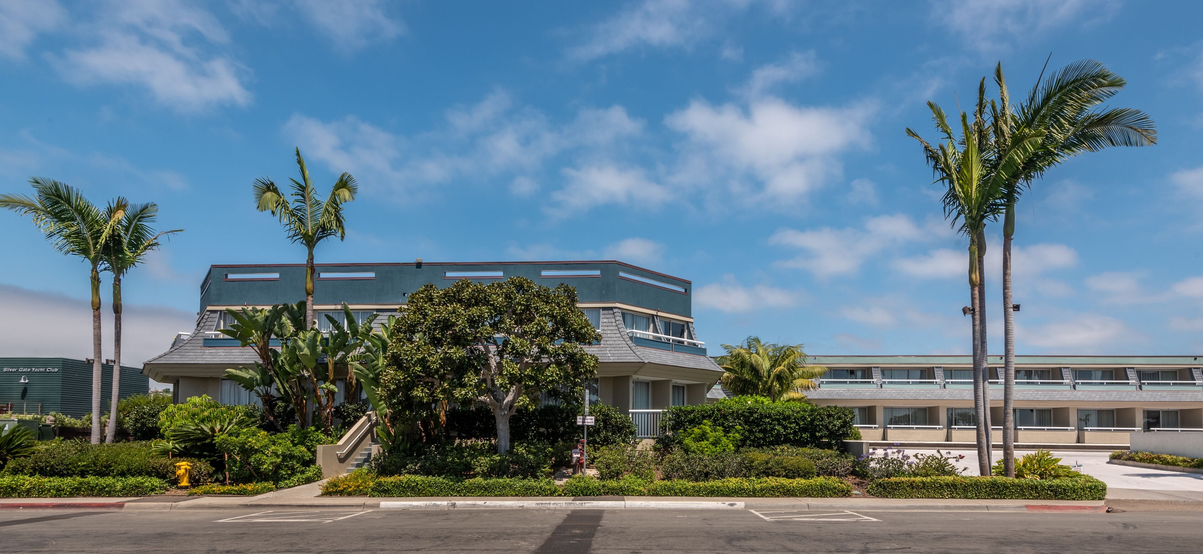 Photo - Bay Club Hotel and Marina