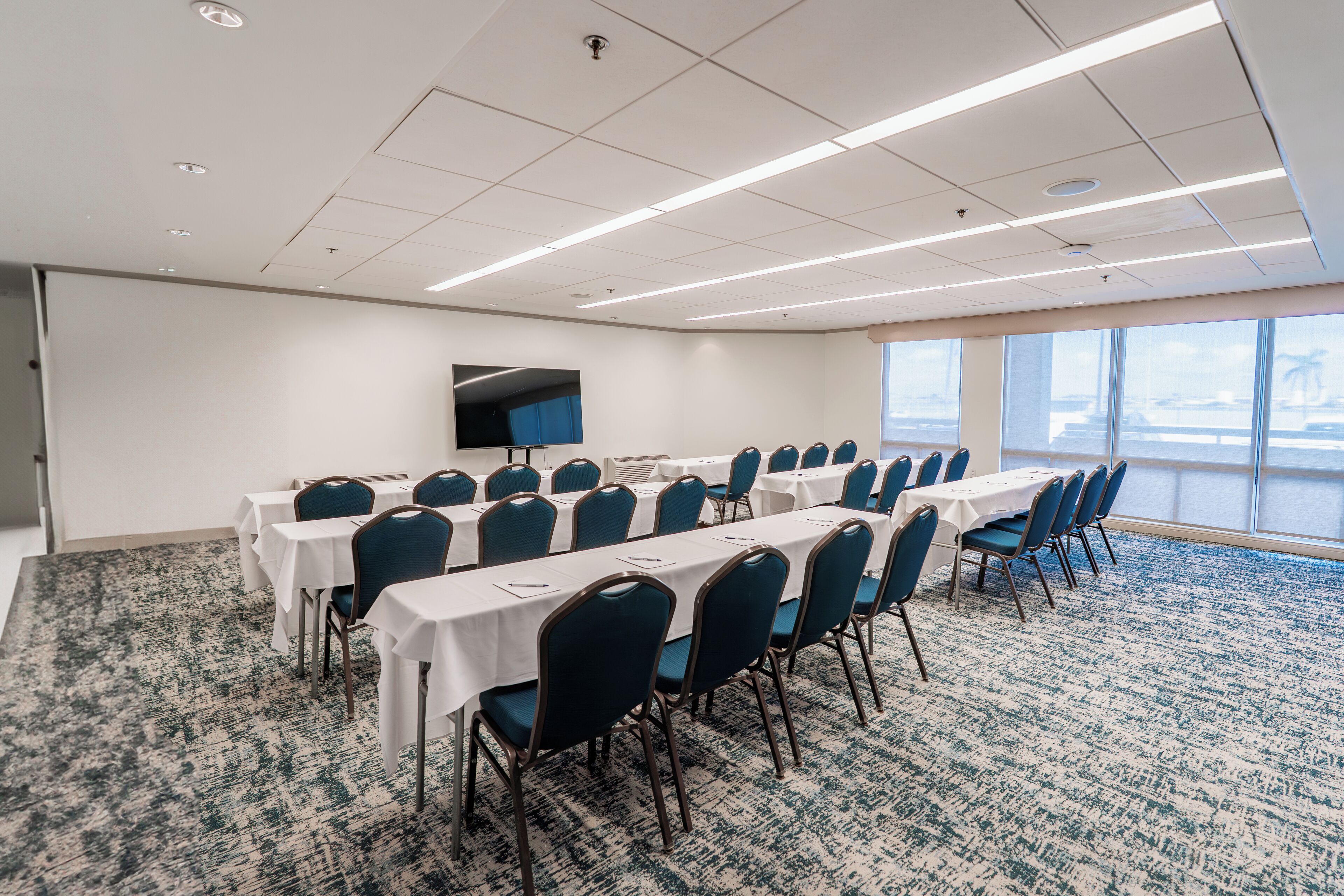 Photo - Bay Club Hotel and Marina